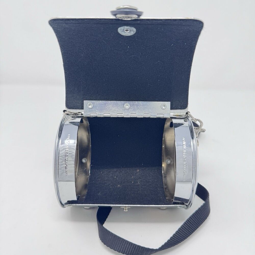 2008 Little Earth Littlearth Metal Zodiac Signs LEO Lion Purse Bag July August - Picture 7 of 10